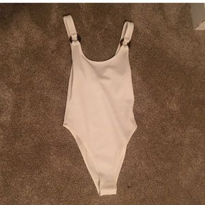 white bodysuit!💗